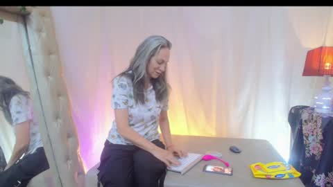Snapshot of laurasofia45 chatting on July 2026 02:15:02 AM Laura Sofia online show from July 2026 02:15:02 AM