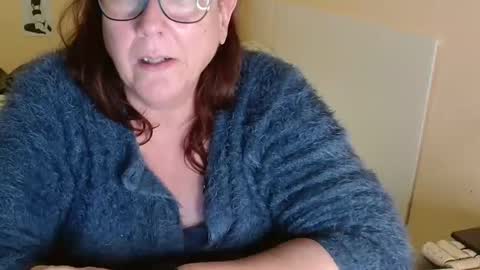 Snapshot of laureanne50 chatting on December 2024 03:04:01 PM laureanne online show from December 2024 03:04:01 PM