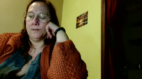 Snapshot of laureanne50 chatting on January 2025 09:08:01 PM laureanne online show from January 2025 09:08:01 PM