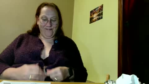 Snapshot of laureanne50 chatting on January 2025 09:07:01 PM laureanne online show from January 2025 09:07:01 PM