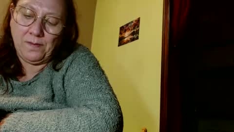 Snapshot of laureanne50 chatting on January 2025 09:16:01 PM laureanne online show from January 2025 09:16:01 PM