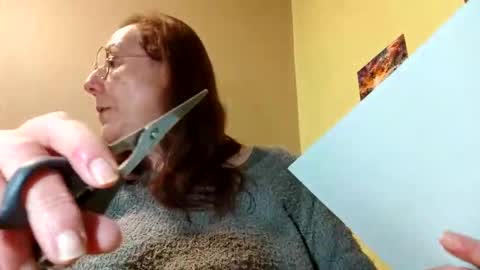 Snapshot of laureanne50 chatting on February 2025 08:30:01 PM laureanne online show from February 2025 08:30:01 PM