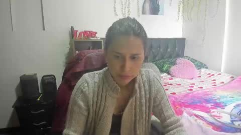 Lauren Independent model online show from January 2026 05:04:01 PM