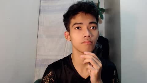 laurence_cuttieguyhere online show from July 2026 01:28:02 PM