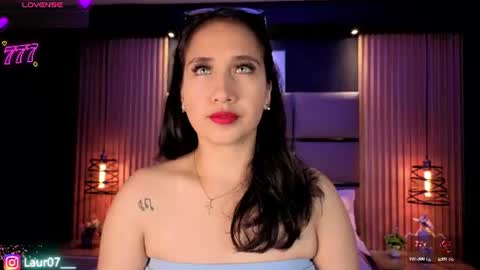 Lau Roberts online show from June 2026 03:40:01 AM