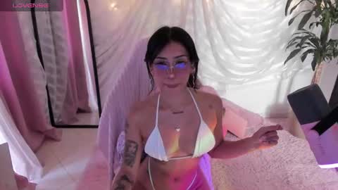 Snapshot of lauyfer chatting on July 2026 06:34:02 PM Lau y Fer online show from July 2026 06:34:02 PM