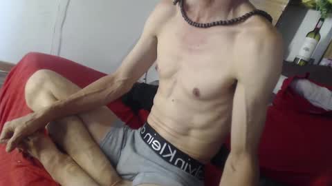 Laye19 online show from March 2025 08:42:01 PM