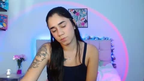 Lia and Rachel online show from March 2025 01:11:01 AM