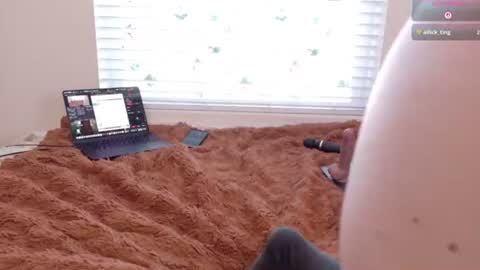 Layla online show from July 2026 07:40:02 PM