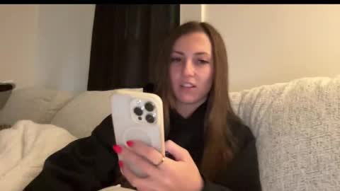 laylahlaylah1 online show from November 2025 06:30:01 PM