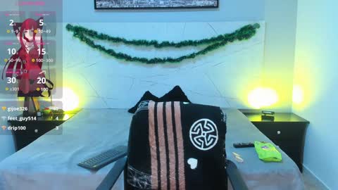 Layla Taylor online show from December 2024 01:00:02 PM