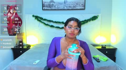 Layla Taylor online show from December 2024 05:09:02 AM