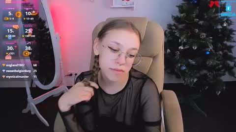 layriantavee online show from January 2025 01:05:02 PM