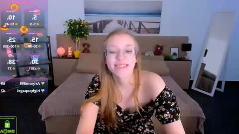 layriantavee online show from February 2025 01:37:01 PM