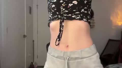 Leah Sparkles online show from February 2026 02:57:02 PM