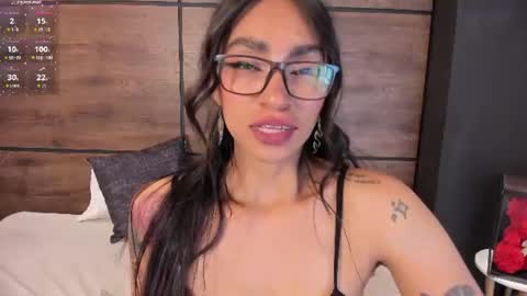 Snapshot of leamonroe__ chatting on July 2026 05:41:02 PM Hey Im Lea online show from July 2026 05:41:02 PM