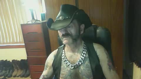 leathergreaser online show from March 2026 08:59:01 PM