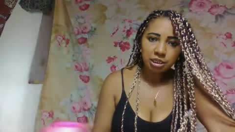 leatiana online show from March 2026 12:31:02 PM