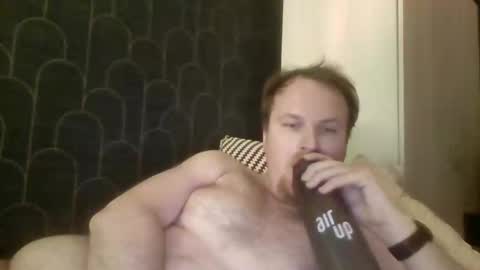 leeuwarder12 online show from December 2025 03:50:01 PM