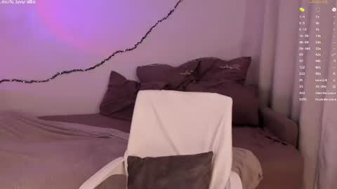 Snapshot of leilalafleur_ chatting on July 2026 10:21:02 AM leilalafleur_ online show from July 2026 10:21:02 AM