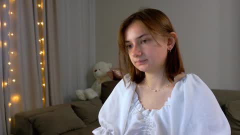 Lelia online show from June 2026 10:40:02 PM