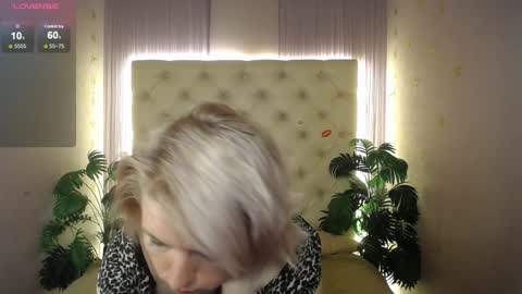 Lena online show from January 2025 10:13:02 AM