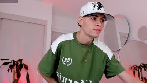 Lenner INDEPENDENT MODEL online show from January 2025 12:57:01 AM