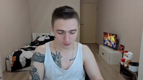 Snapshot of leo__miller chatting on July 2026 04:42:02 PM LEO online show from July 2026 04:42:02 PM