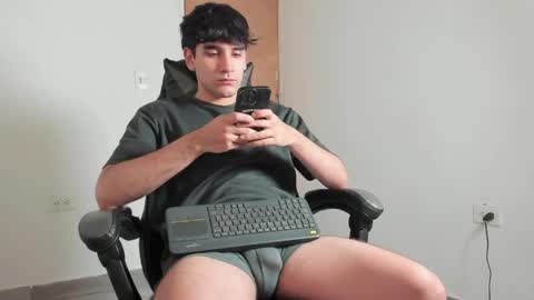 Leo Jones online show from April 2026 12:00:02 AM