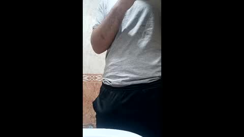 Snapshot of leohot2ss chatting on May 2026 12:13:02 PM leohot2ss online show from May 2026 12:13:02 PM