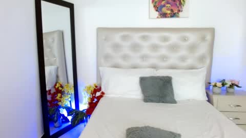 LUCY online show from April 2026 11:16:02 PM