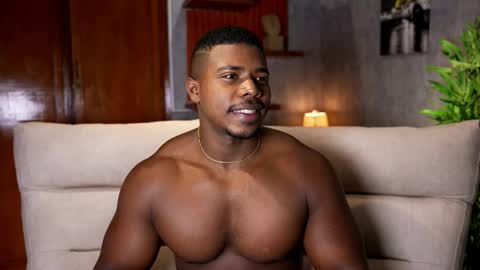 Leandro jones online show from October 2025 10:03:01 AM