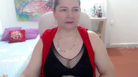 leonela   online show from March 2026 11:55:02 PM