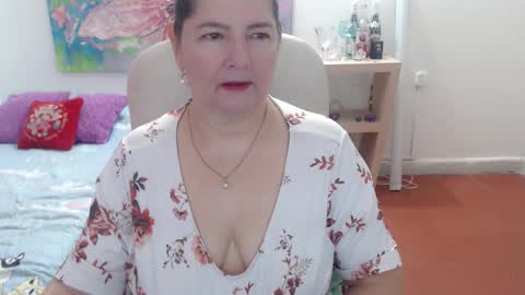 leonela   online show from March 2026 12:39:01 AM