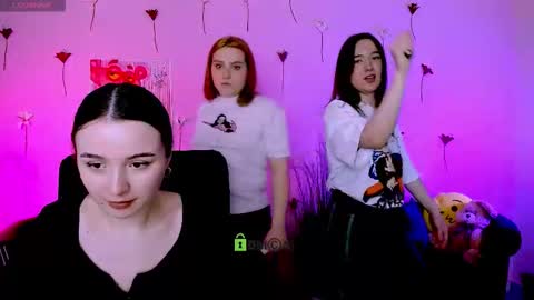 leslie_bird online show from March 2026 10:08:02 AM