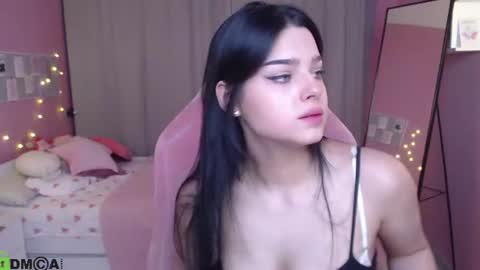Leslie Wholsh online show from July 2026 05:15:02 PM