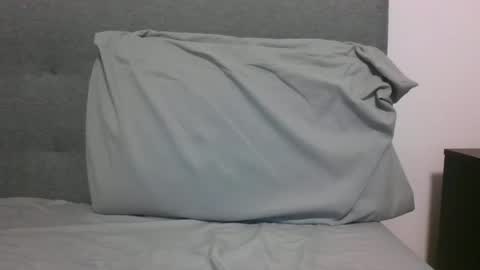 lets_play143 online show from April 2026 12:49:02 AM