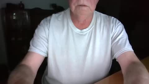 letscum2gether0 online show from May 2026 01:44:01 AM
