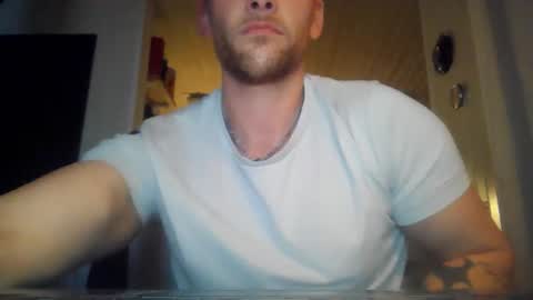 levaithen369 online show from April 2026 07:44:02 PM