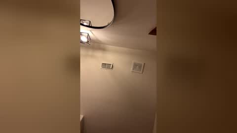 Snapshot of levasisa472230 chatting on April 2026 12:08:02 AM levasisa472230 online show from April 2026 12:08:02 AM