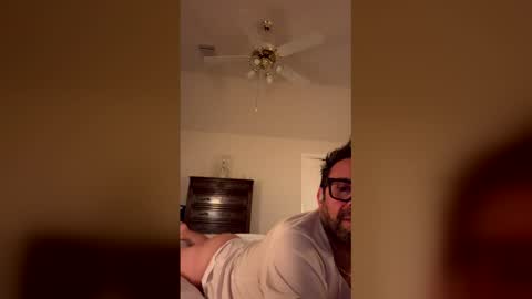 Snapshot of levasisa472230 chatting on April 2026 04:42:01 AM levasisa472230 online show from April 2026 04:42:01 AM