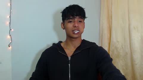 i  am lewis ly EDUARDO MEMDOZA15 online show from March 2026 02:33:02 PM