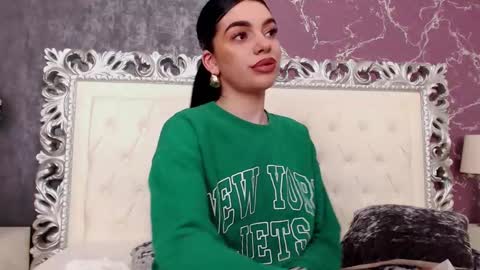 Snapshot of lexi__vicious chatting on December 2024 08:02:01 AM lexi__vicious online show from December 2024 08:02:01 AM