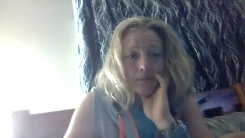 Snapshot of lexi_west_83 chatting on July 2026 10:39:02 AM lexi_west_83 online show from July 2026 10:39:02 AM