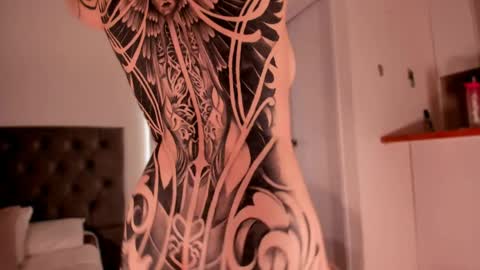 LEXIE online show from April 2026 01:42:02 AM