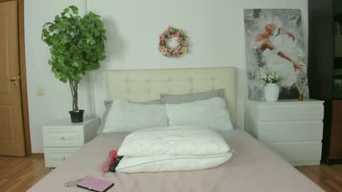 Lexi online show from April 2026 05:29:02 AM