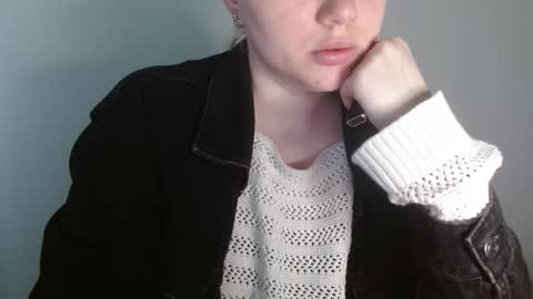 Leyla online show from April 2026 05:52:01 AM