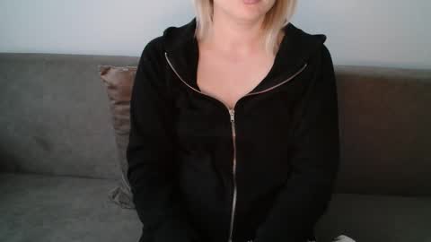 Leyla online show from April 2026 04:46:01 AM