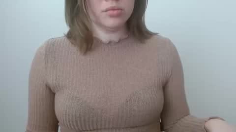 Leyla online show from April 2026 07:03:02 AM