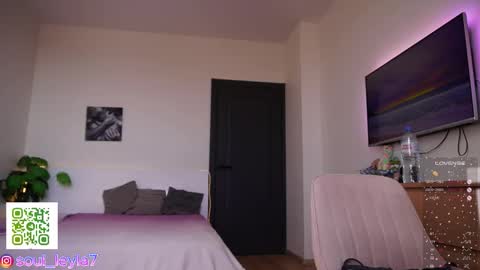 Leyla ly Ill be here Tuesday Thursday Friday Saturday Sunday online show from March 2026 02:12:01 AM